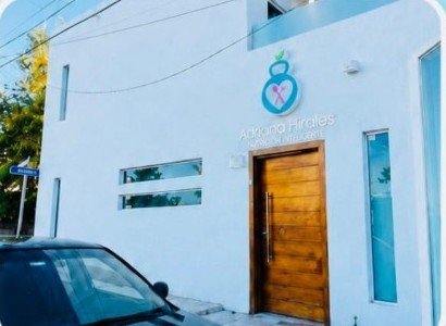 Fachada del Consultorio Nutricional Adriana Hirales en La Paz, B.C.S.